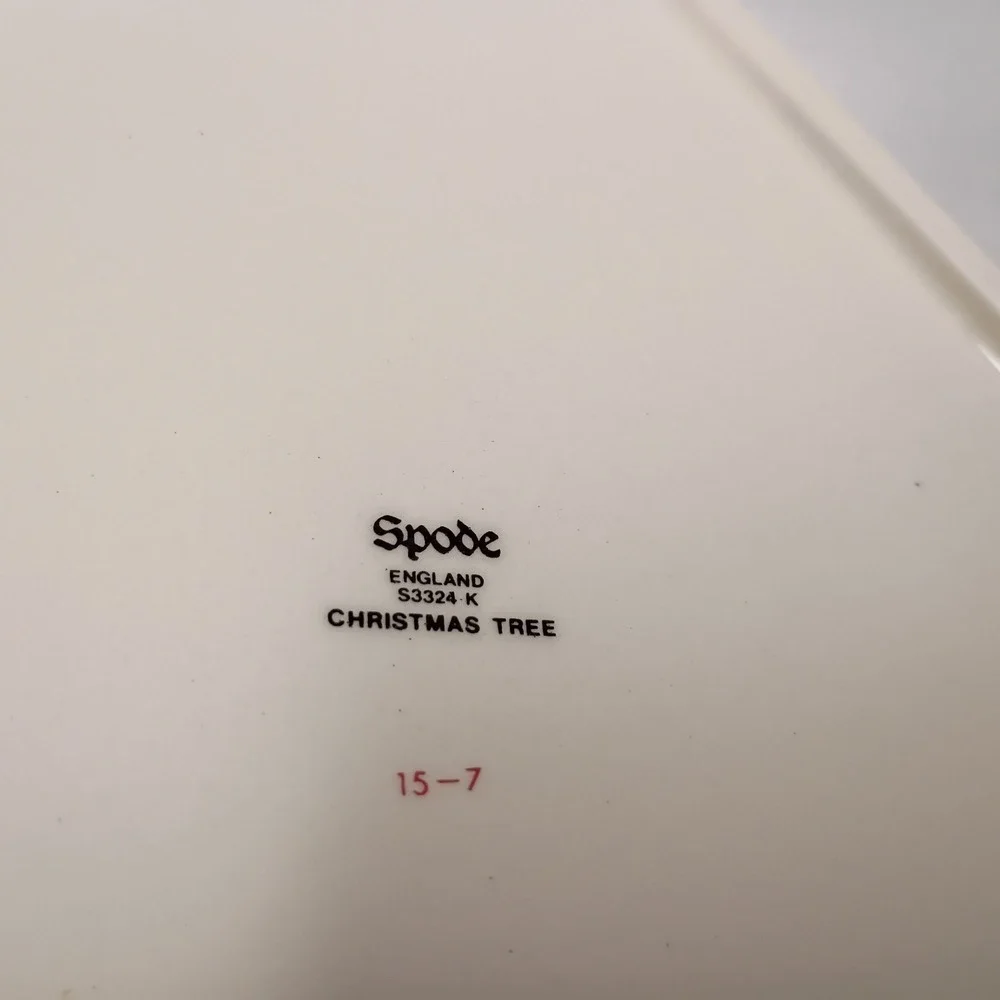 Spode Christmas Tree Plate 11